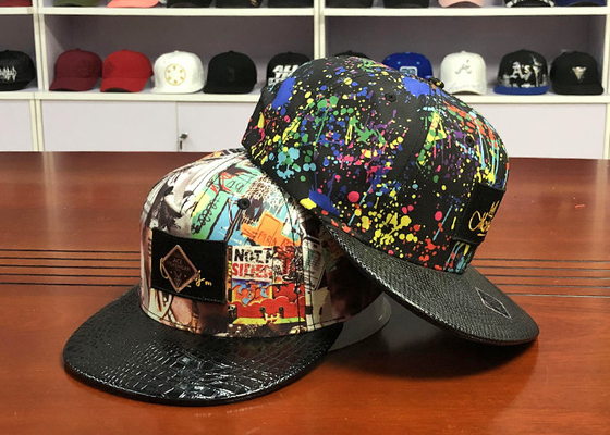 Gesper plastik Flat Brim Snapback Hats Colorful Digital Sublimasi Dicetak Patch Kulit