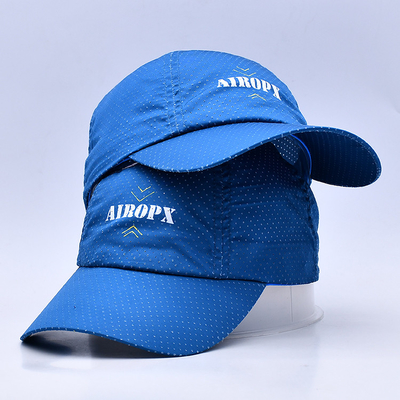 Topi Golf Ringan yang Dapat Disesuaikan Dengan Pinggiran Melengkung Desain Kustom