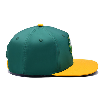 Visor melengkung 5 Panel Baseball Cap dengan jahitan diperkuat dan visor melengkung