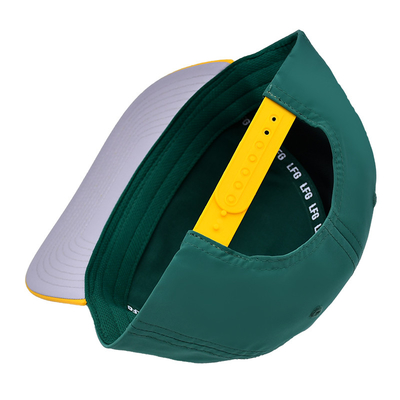 Visor melengkung 5 Panel Baseball Cap dengan jahitan diperkuat dan visor melengkung