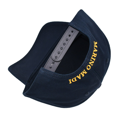 Dibangun 5 Panel Baseball Cap Dengan Mencocokkan jahitan Diperkuat jahitan Soft Sweatband