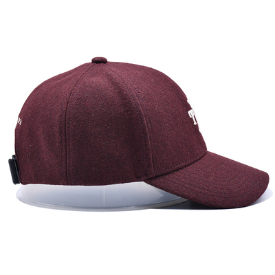 Profil tinggi 6 Panel Baseball Cap Dengan Penutupan Tali Adjustable Dan Koton Sweatband