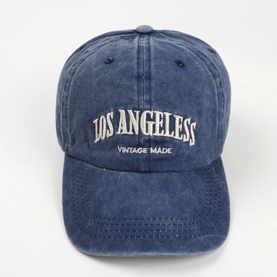 Diskon 6 Panel Baseball Cap Dengan Flat Brodery Curved Visor