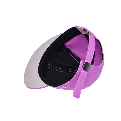 Disesuaikan Pink 6 Panel Snapback Cap dengan Flat Visor Dan Logo bordir 3D