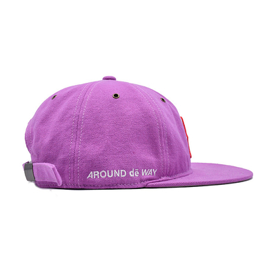 Disesuaikan Pink 6 Panel Snapback Cap dengan Flat Visor Dan Logo bordir 3D