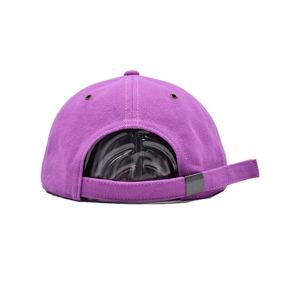 Disesuaikan Pink 6 Panel Snapback Cap dengan Flat Visor Dan Logo bordir 3D