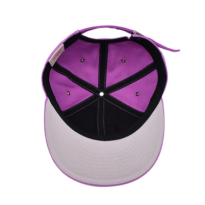 Disesuaikan Pink 6 Panel Snapback Cap dengan Flat Visor Dan Logo bordir 3D