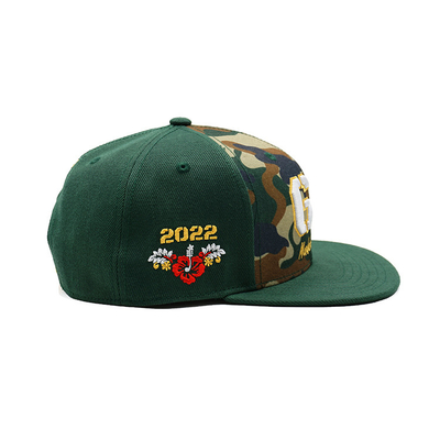 Topi Snapback Plastik Bernafas dengan Pintu Flat Struktural Dan Logo Bordir Khusus Warna Camo