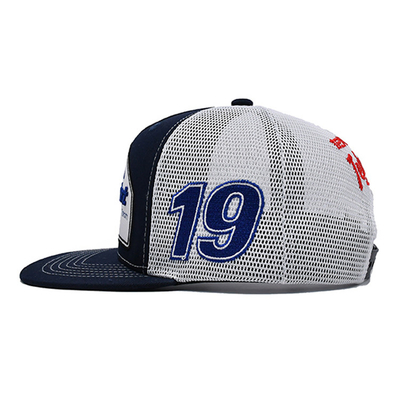 Dibuat dari profil Truk Cap dengan Snapback Plastik dan logo bordir