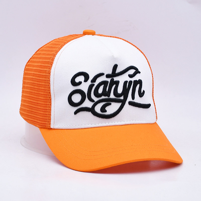 Unisex 5 Panel Trucker Cap Custom 3d bordir melengkung tepi satin dilapisi oranye mesh kembali topi