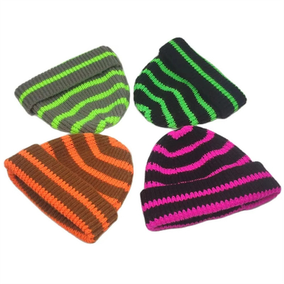 Anak-anak Topi pendek bertulang bergaris topi musim dingin untuk anak laki-laki anak perempuan topi manset hangat