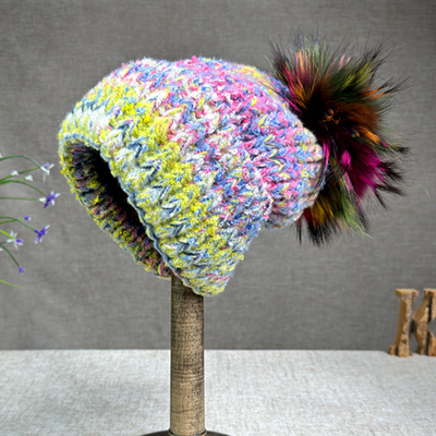 2024 Topi Baru Wanita Cashmere Knitted Topi Musim Gugur/Musim Dingin Bulu Rubah Pompom Topi Curled Edge Warna Perlindungan Topi Telinga