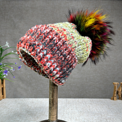 2024 Topi Baru Wanita Cashmere Knitted Topi Musim Gugur/Musim Dingin Bulu Rubah Pompom Topi Curled Edge Warna Perlindungan Topi Telinga