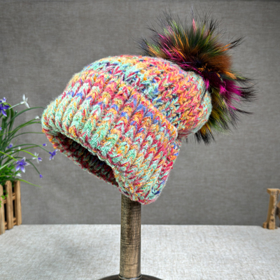2024 Topi Baru Wanita Cashmere Knitted Topi Musim Gugur/Musim Dingin Bulu Rubah Pompom Topi Curled Edge Warna Perlindungan Topi Telinga