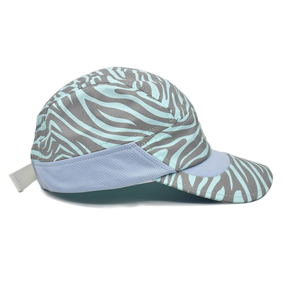 Outdoor Adjustable Baseball Sports Cap Ringan Reflektif Cepat Kering 5 Panel Sports Hat dengan Buckle Back