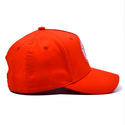 OEM Desain Khusus Anda sendiri Karet Pvc Logo 5 Panel Pria Wanita Berlari Olahraga Gorras Cap Nylon Merah Golf Baseball Hat
