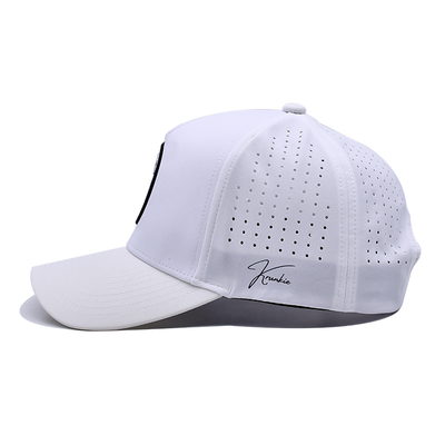 OEM Custom 5 Panel Karet Pvc Logo Laser Cut Hole Perforated Sport Performance Ayah Topi, Putih Waterproof Tahan UV Baseball Cap