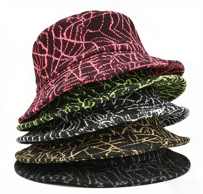 Topi ember nelayan yang ringan berujung lebar Warna khusus dirancang untuk perlindungan matahari Kenyamanan dan pakaian luar yang serbaguna