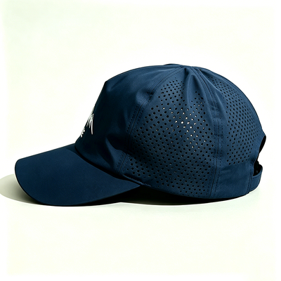 Satu Ukuran Cocok Semua Custom Sport Cap menawarkan Curve Edge dan Kontras jahitan sempurna untuk acara olahraga perusahaan