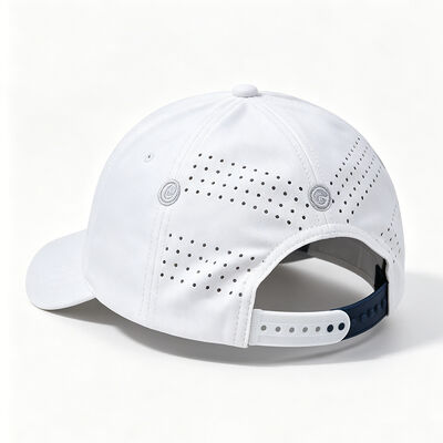 Plastik Buckle Back Closure 6 Panel Baseball Cap Bordir Logo Depan Pilihan besar untuk fashion show dan outing musim panas