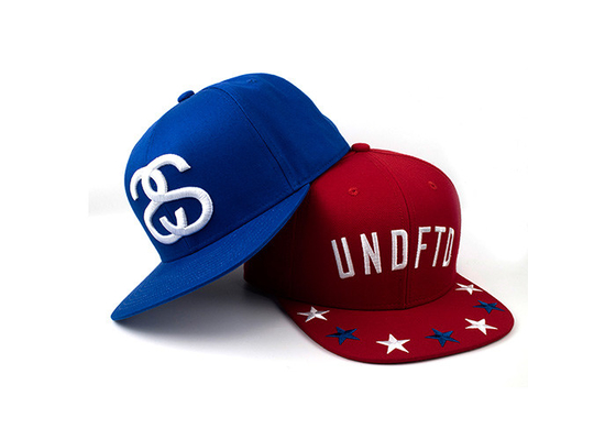 6 Panel Man Flat Brim Snapback Topi Merah Dan Biru Dengan Bordir 3D Wol Akrilik