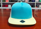 58cm Foam Snapback Hats 100% Multi Spandex Warna Campuran Lembut Dan Back Mesh 5 Panel