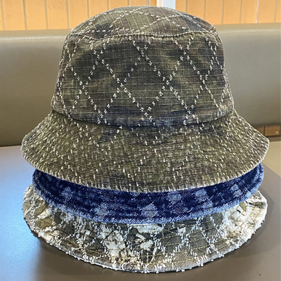 Hot Sale Musim semi dan musim gugur Baru Flat Top Frayed Denim Suquin Plaid Bordir Custom Bucket Hat Bordir logo topi nelayan